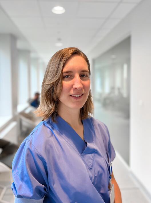 dr. Elien Apers - AZ Rivierenland