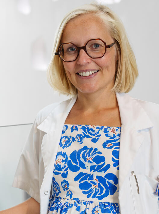 dr. Anke Vanhauwaert - AZ Rivierenland